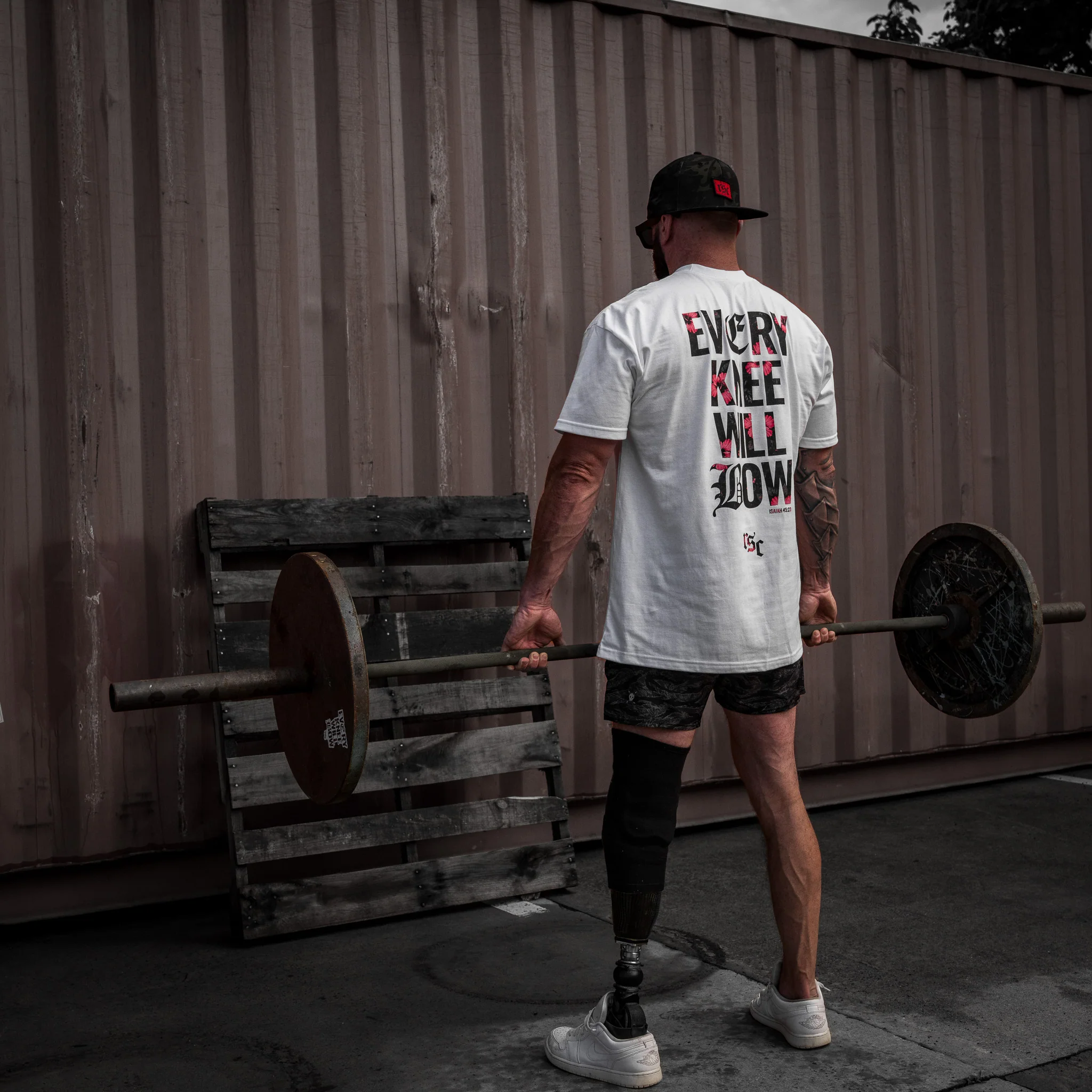 Every Knee Will Bow Men's Heavyweight T-Shirt - Image 9
