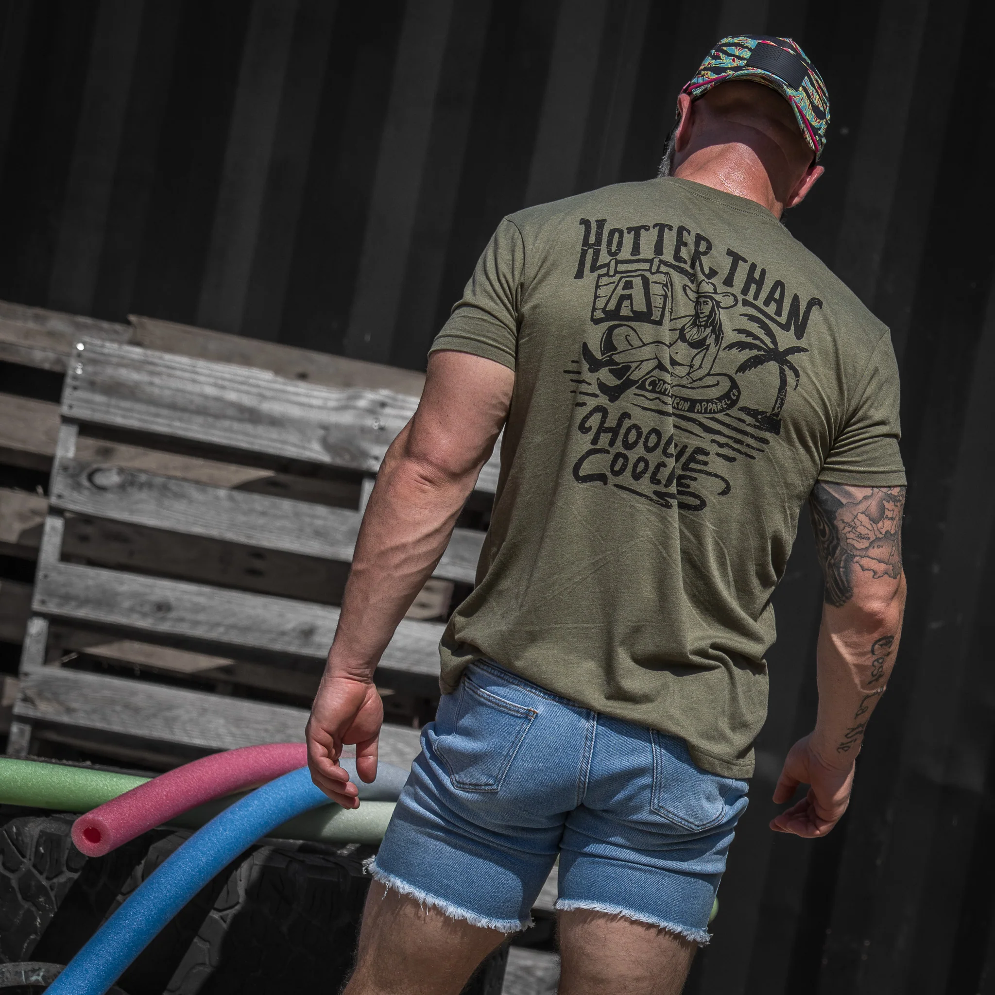 Hotter Than A Hoochie Coochie Men's T-Shirt - Image 12