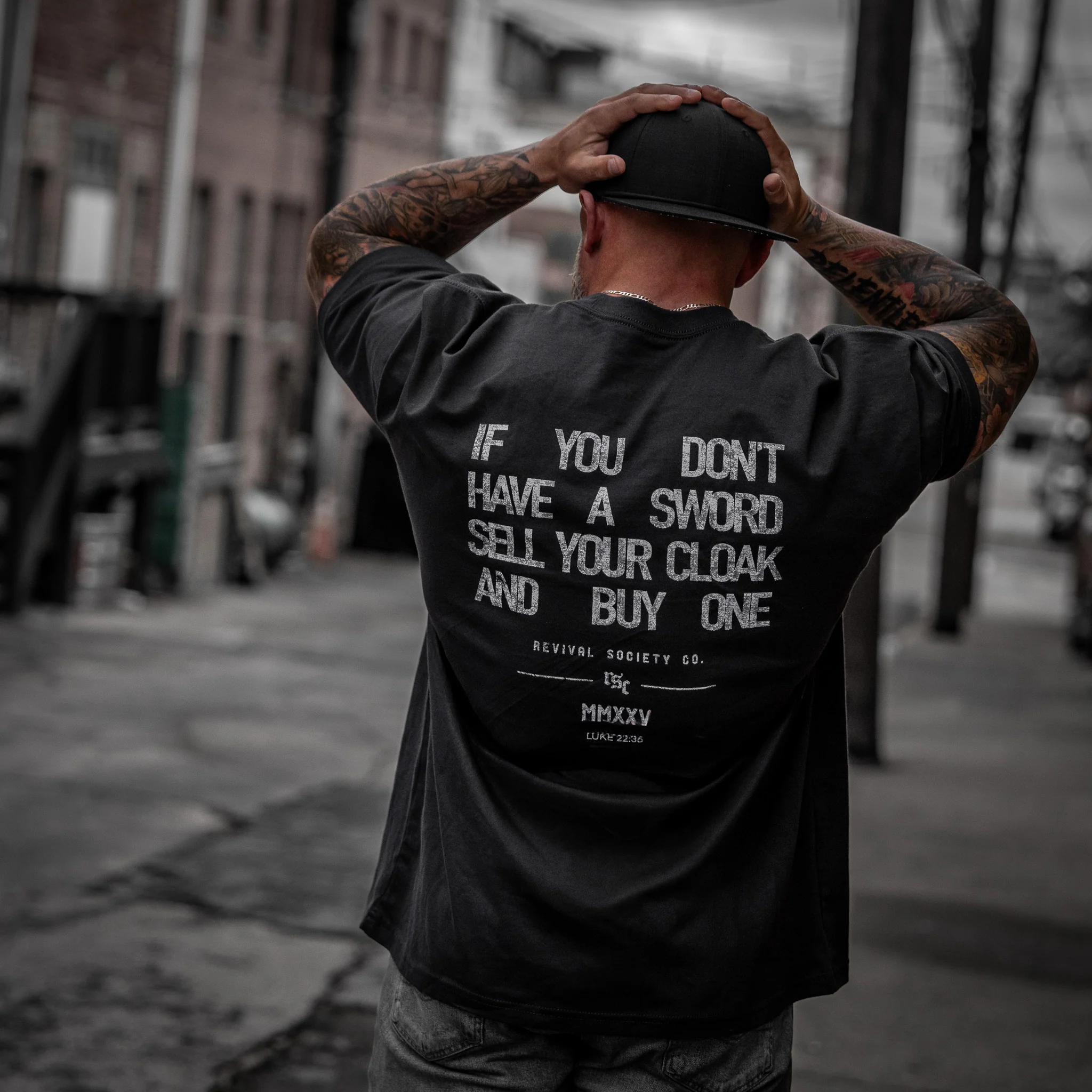 Sell Your Cloak Men's T-Shirt - Image 3